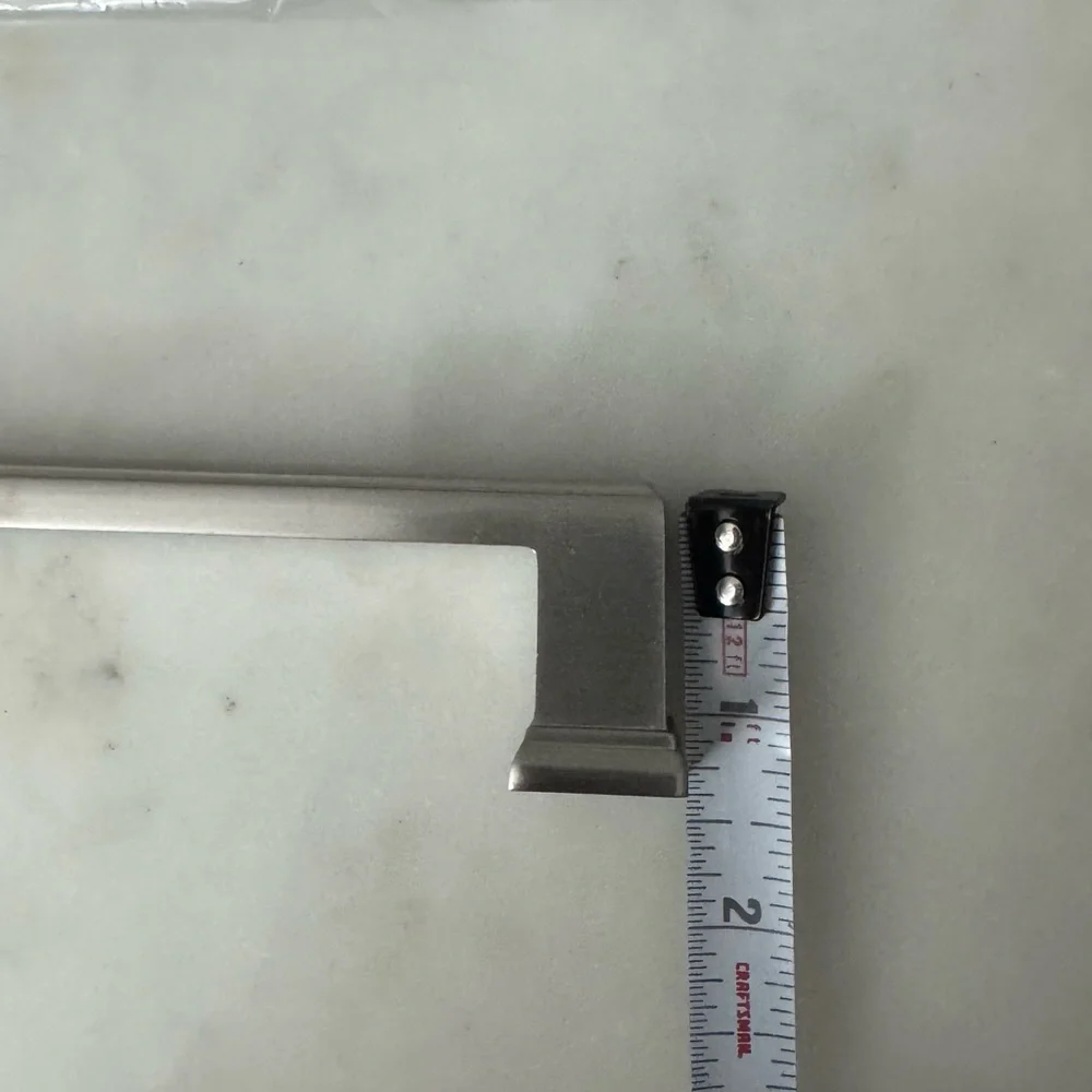 🛍🏙3️⃣ for $1️⃣5️⃣ 🆕 Bundle of 2 Glacier Bay brushed satin nickel cabinet pulls